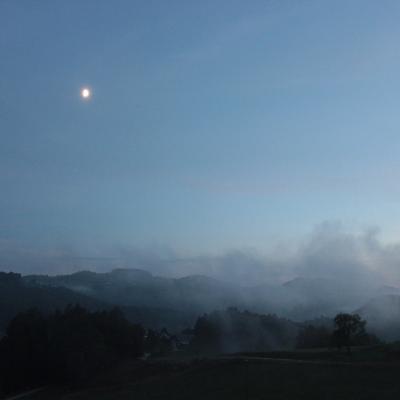Mond Wolkenschleier